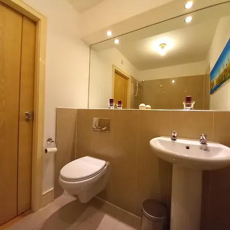 Remarkable 2 -bed In Dublin